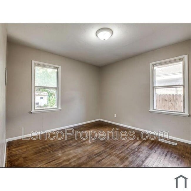 Building Photo - 2741 SW Murray Dr