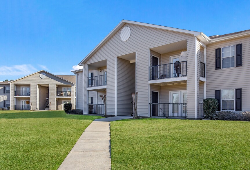 Building Photo - Park Pines Apartments