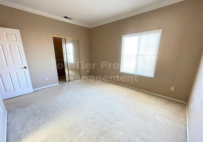 Building Photo - ***Gorgeous 2 bed / 2.5 bath / 1,202 sqft Townhome in Carmel Valley - Available NOW***