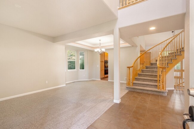 Building Photo - 8700 Triple Crown Dr