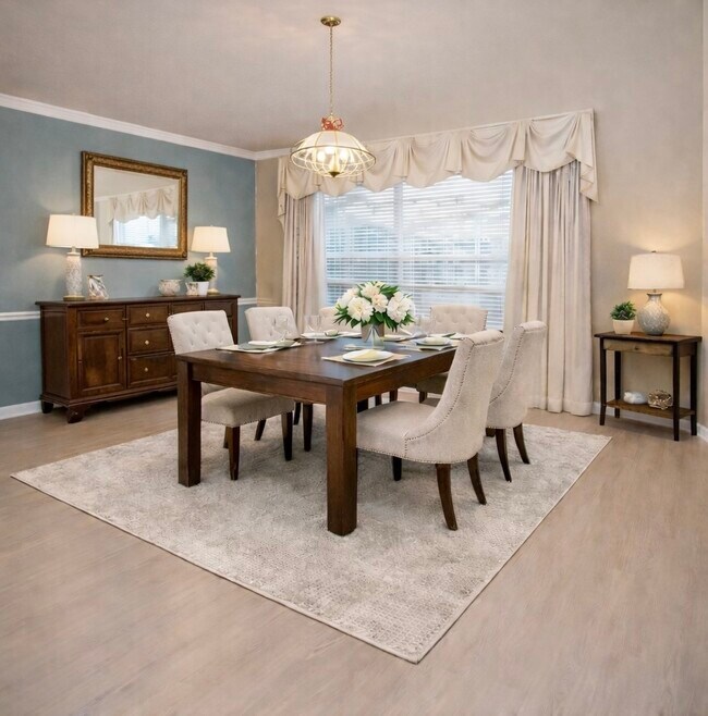 Building Photo - 2803 Norwood Hills Dr