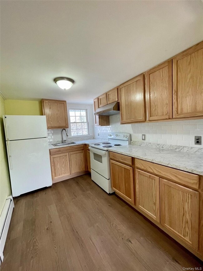 Building Photo - 44 E Market St