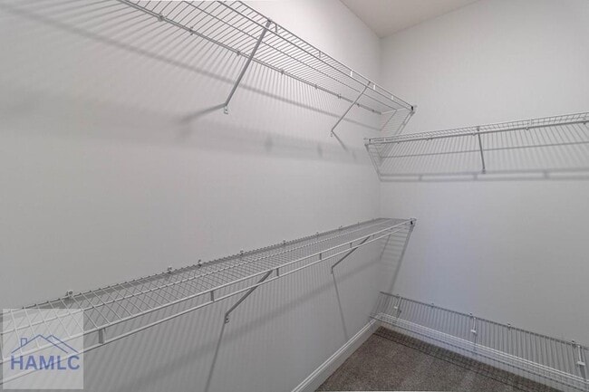 Building Photo - 260 Rutledge Dr