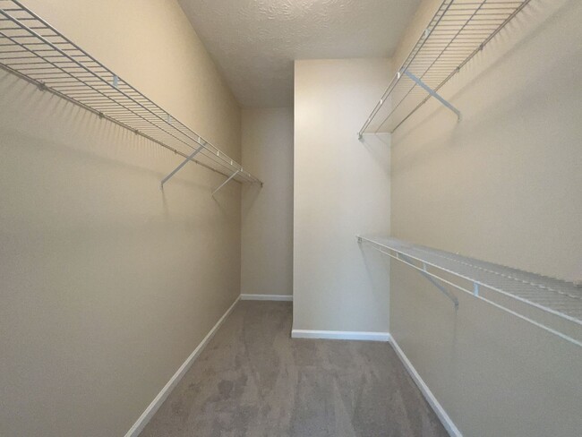 Building Photo - Convenient Newly Remodeled Condo