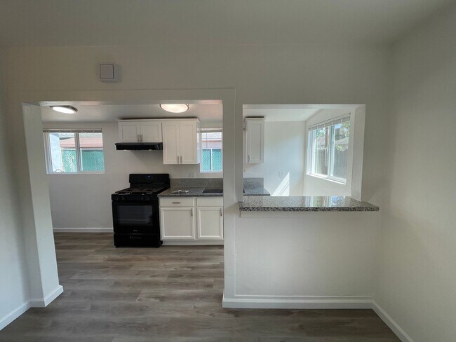 Building Photo - Burney Street Triplex