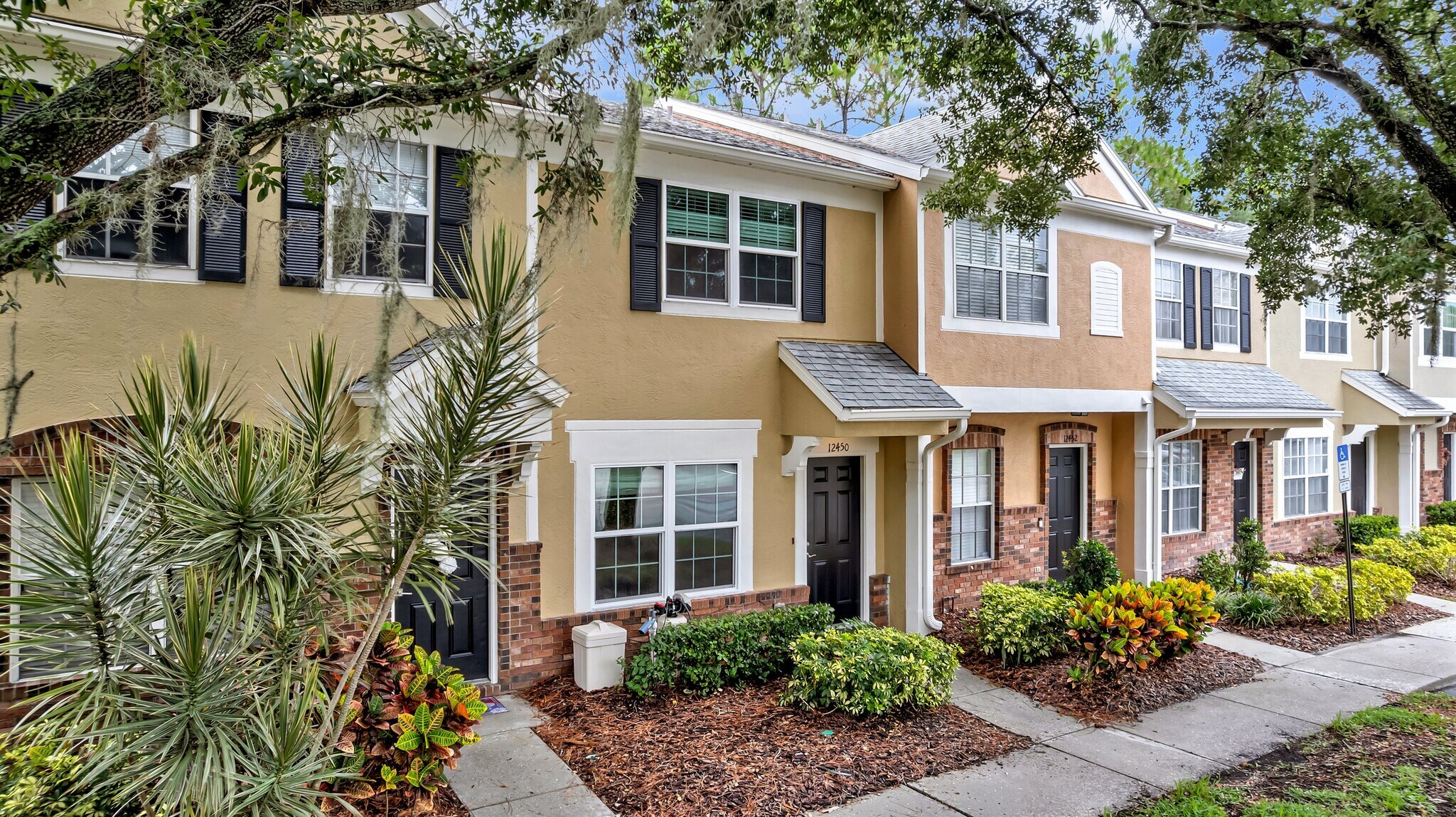 Building Photo - 12450 Berkeley Square Dr
