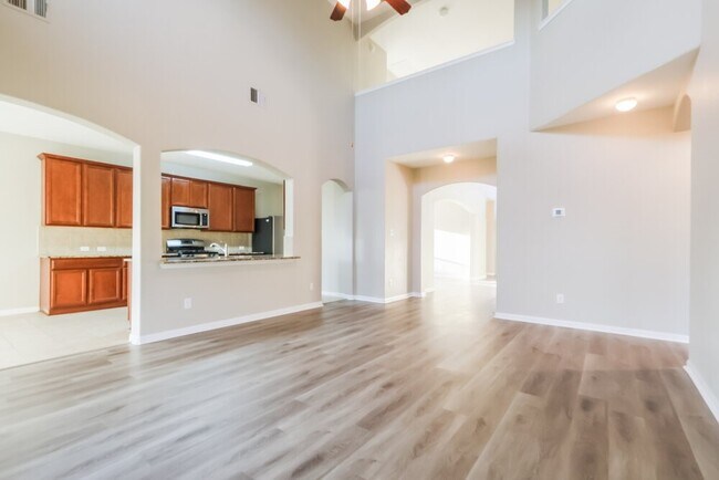 Building Photo - 3015 Rose Trace Dr