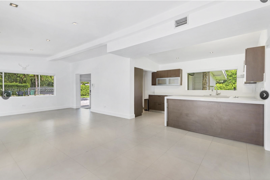 Dining Room - 12401 SW 80th Ave