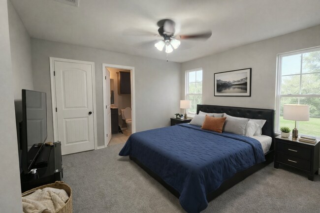 Building Photo - Charming 3BR / 2BA home with spacious backyard and full of curb appeal COMING SOON!