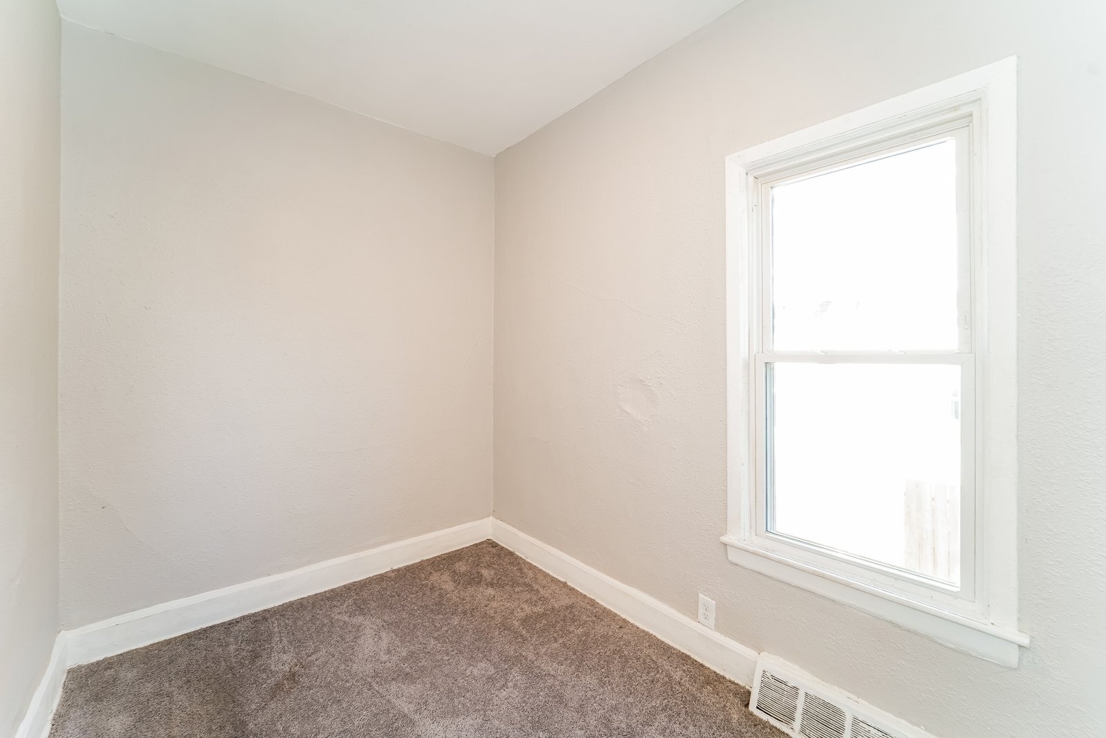 Building Photo - 3113 N 40th St