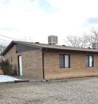 Building Photo - 1105 Santa Clara Ave