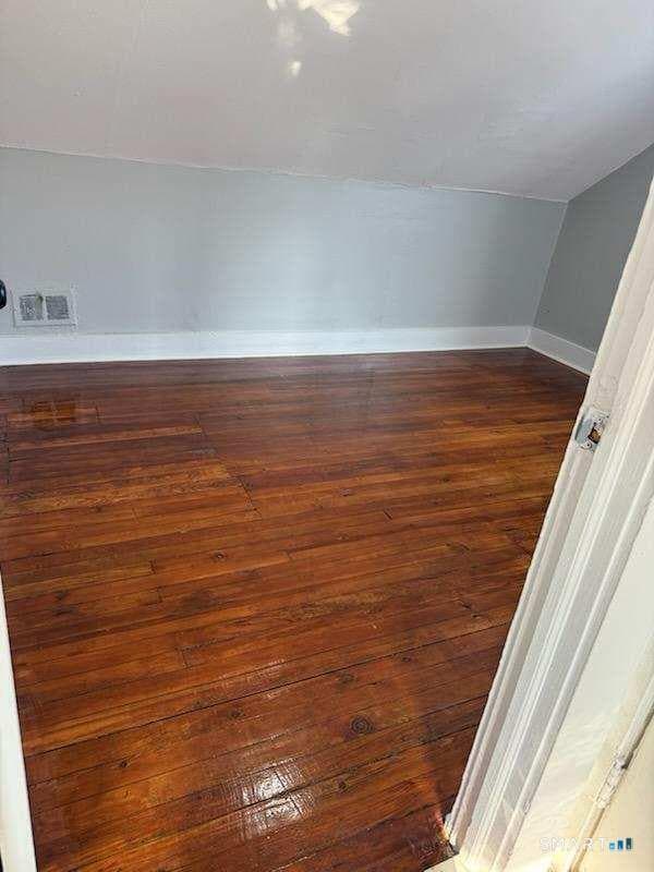 Building Photo - 761 Winchester Ave