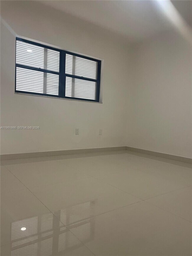 Building Photo - 14728 Balgowan Rd