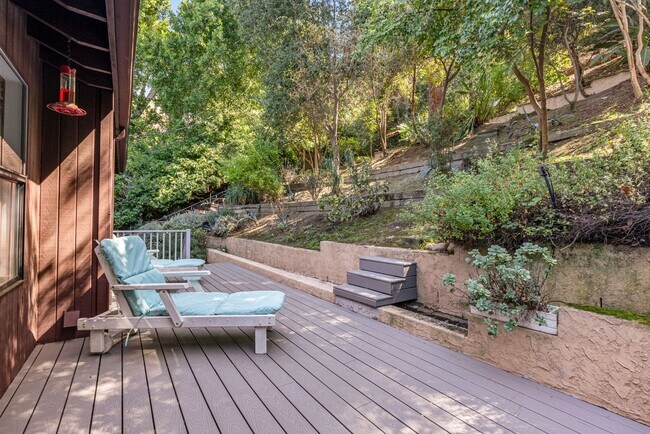 Building Photo - 4006 Milaca Pl