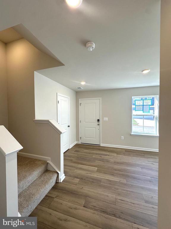 Building Photo - 324 Watercourse Dr