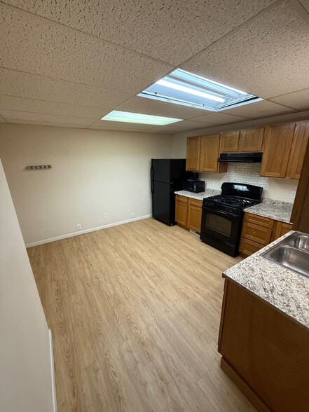 Building Photo - 412 Lafayette St