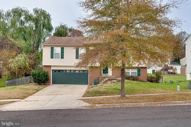 Building Photo - 9701 Grandhaven Ave