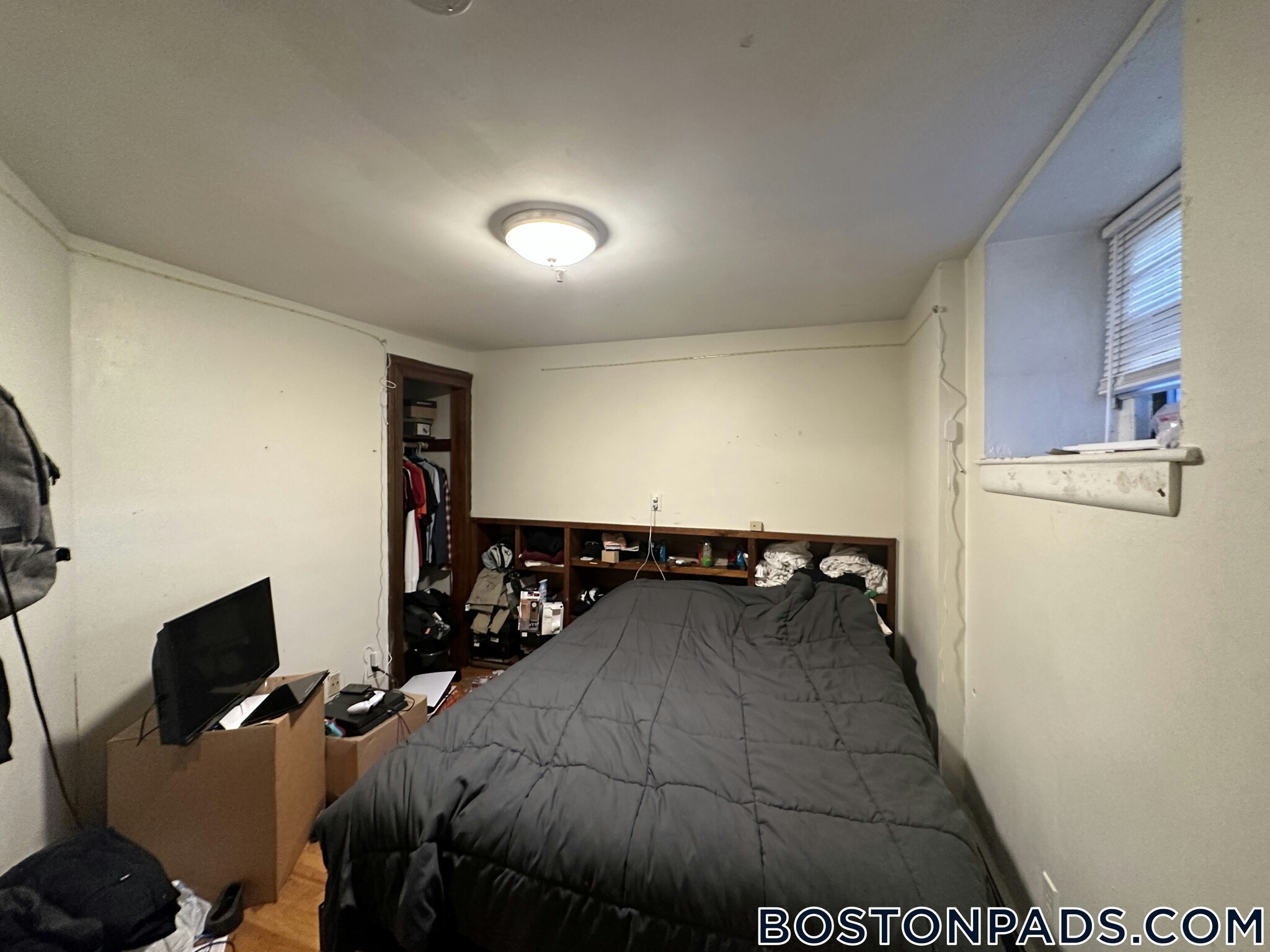 Building Photo - 58 Queensberry St