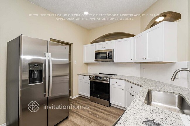 Building Photo - 8724 Eaglestone Way