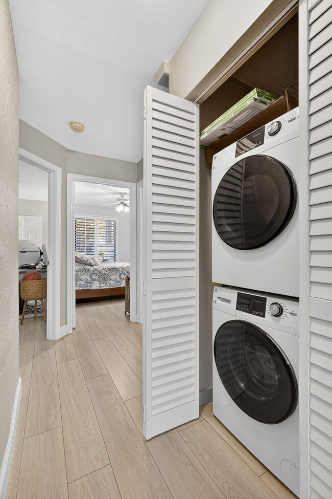 Building Photo - 406 Harbour Pointe Way