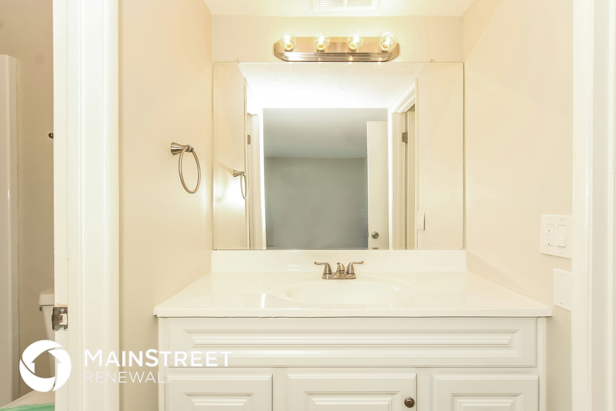 Building Photo - 10412 W Calle De Edens