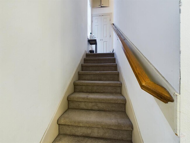 Building Photo - 2833 San Pedro St