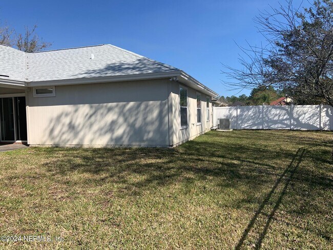 Building Photo - 9226 Hawks Run Ln