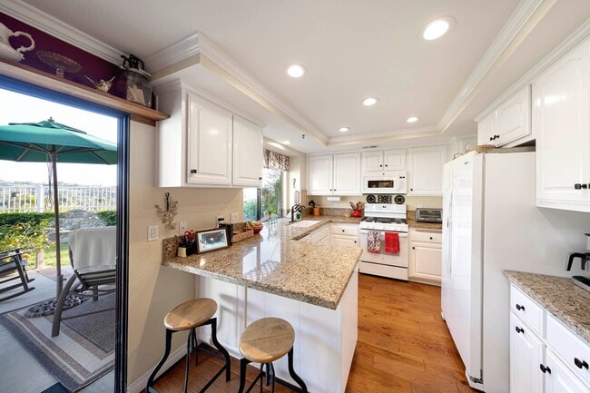 Building Photo - Adorable Short Term Furnished San Clemente Rental Home