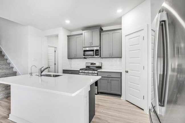 Building Photo - 223 Garner Dr