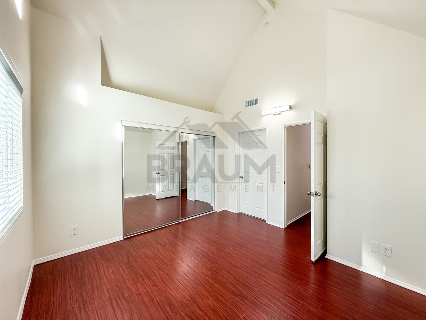 Building Photo - 14257 Friar St