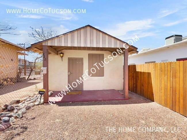 Primary Photo - 222 E 4th St