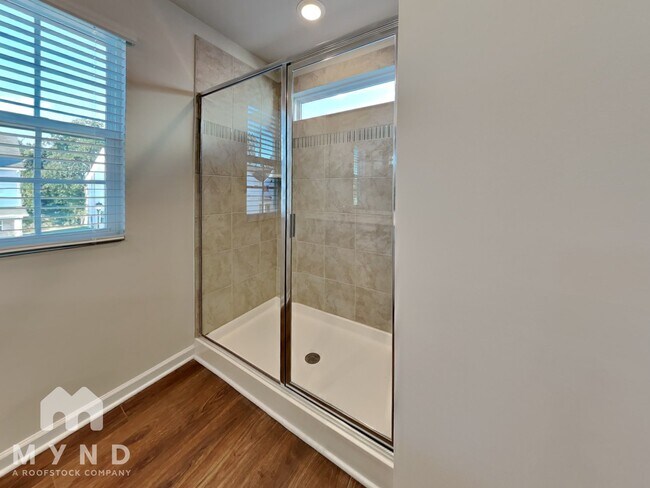 Building Photo - 132 Eagle Chase Dr