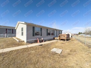 Building Photo - 3 bedroom, 2 bath 1,232 sqft single-family...