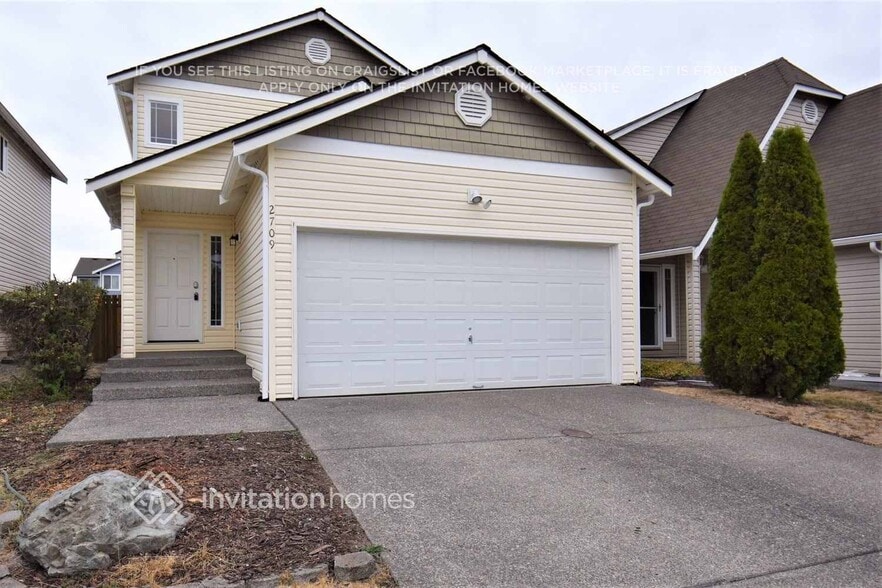 Building Photo - 2709 186th St E