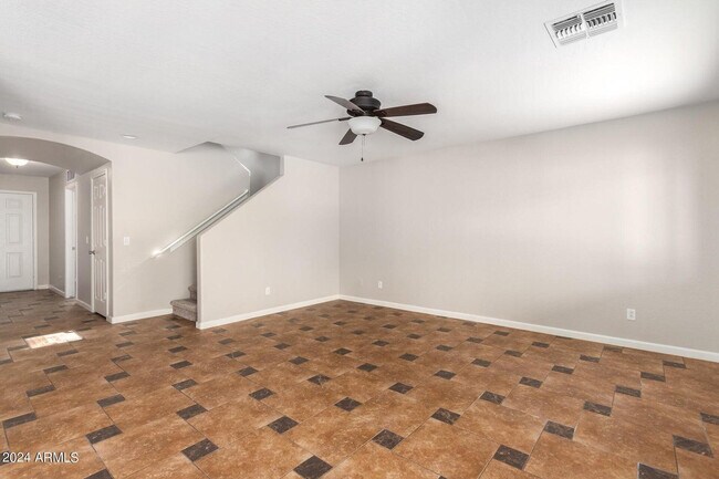 Building Photo - 23690 W Bowker St