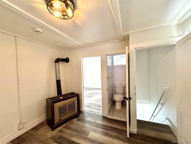 Building Photo - 34 Broad St