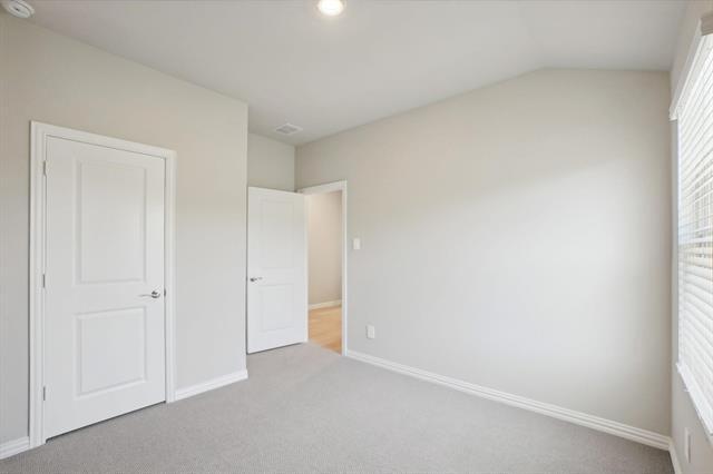 Building Photo - 2204 Dunbar Dr