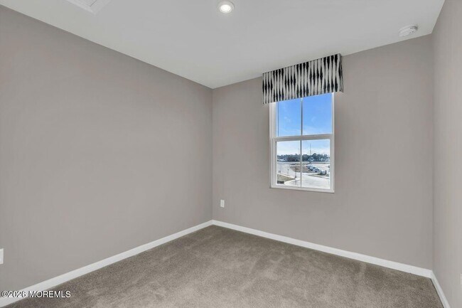 Building Photo - 1 L Wendowski St