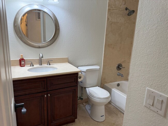 Building Photo - Spacious Corner Lot Home with Upgraded Fea...