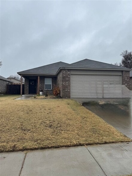 Building Photo - 1718 N Carnley St