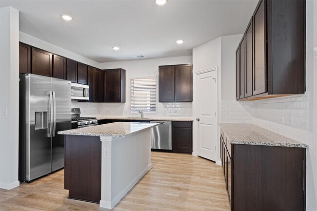 Building Photo - 313 Timber Brook Dr