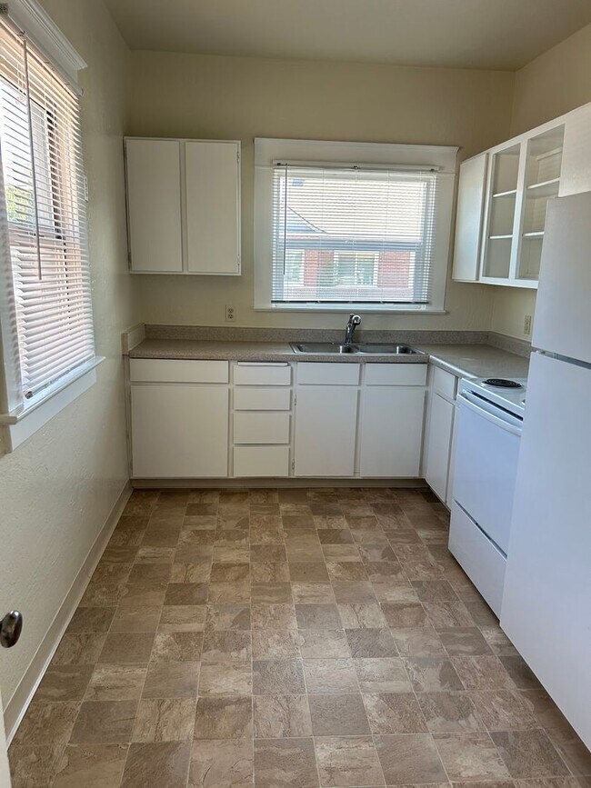 Building Photo - Charming 2 Bedroom in Sparks!