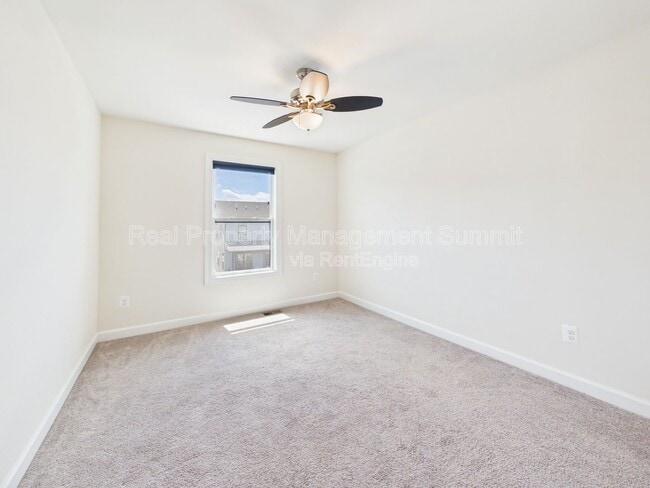 Building Photo - 1241 Old Trail Dr