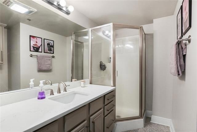 Building Photo - 3456 Cleary Ave