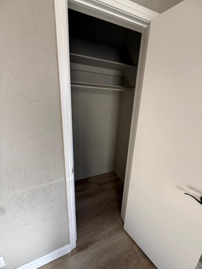 Building Photo - Beautifully Remodeled 2 Bed | 1 Bath | 1-Car Garage on Large Lot