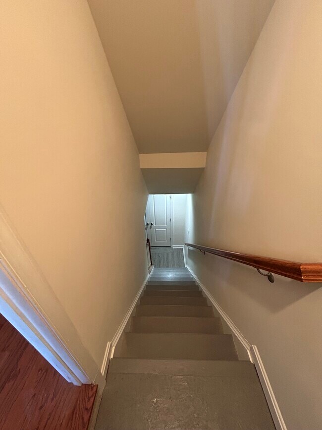 Building Photo - 7125 Durrette Rd