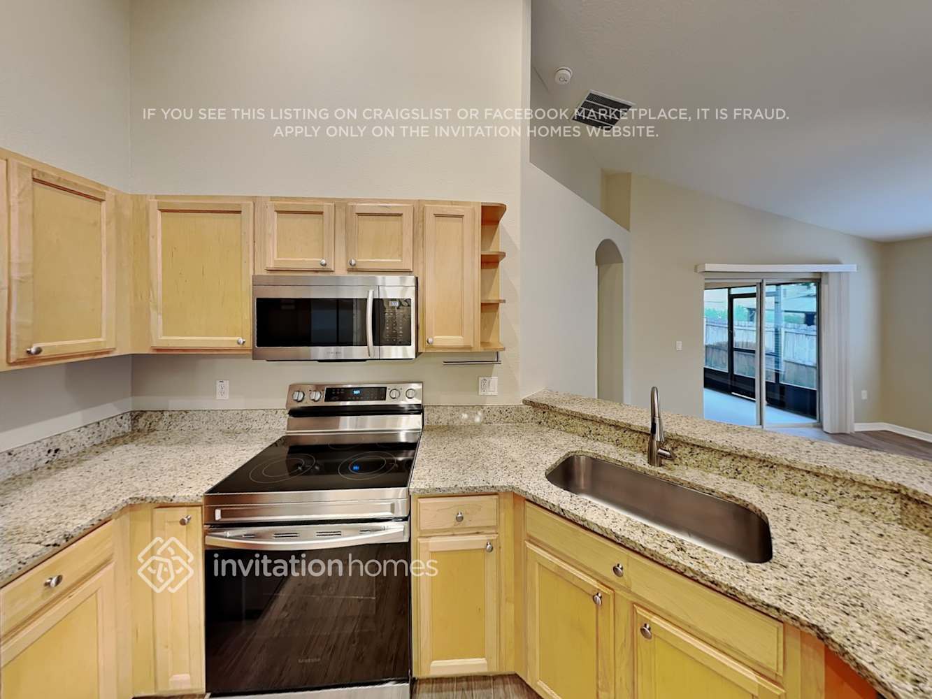 Building Photo - 3155 Lindera Dr