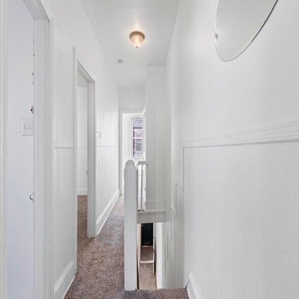Building Photo - 539 Fernon St