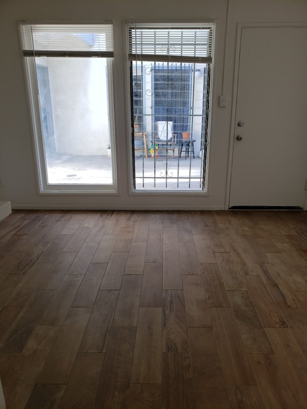 Building Photo - 1909 Beachwood Dr