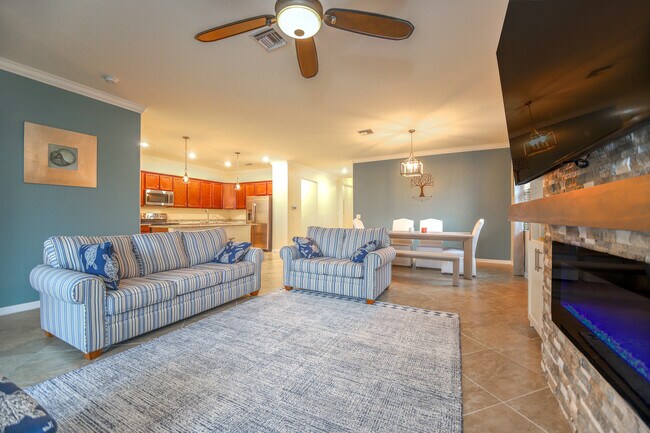 Building Photo - 12948 Broomfield Ln